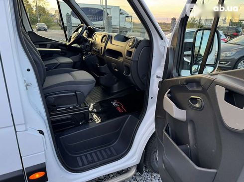 Renault Master 2018 - фото 21