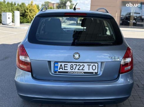Skoda Fabia 2008 - фото 9