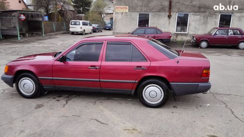 Mercedes-Benz 200 1989 красный - фото 2