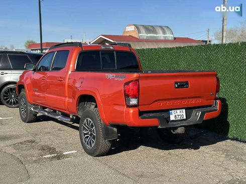 Toyota Tacoma 2015 - фото 2