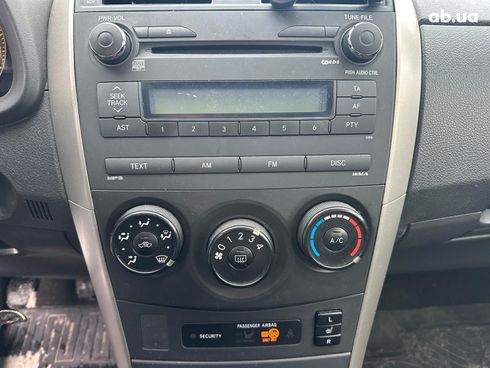 Toyota Corolla 2009 серый - фото 20