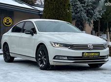 Продаж вживаних Volkswagen Passat 2016 року у Львові - купити на Автобазарі