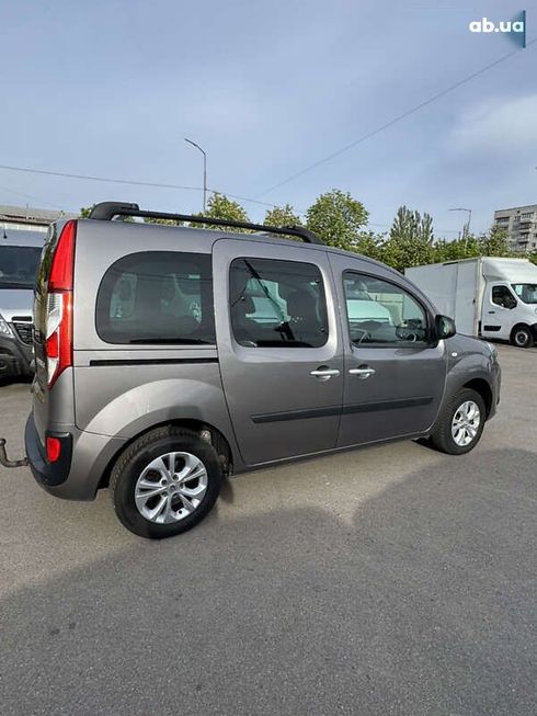 Renault Kangoo 2016 - фото 9