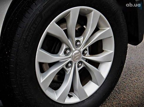 Suzuki Grand Vitara 2016 - фото 5