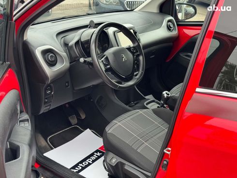 Peugeot 108 2018 красный - фото 10