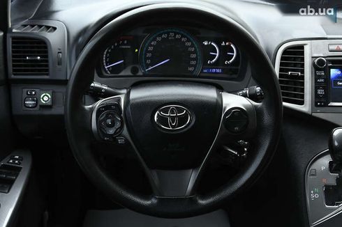 Toyota Venza 2013 - фото 29