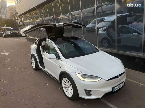 Tesla Model X 2020 - фото 17