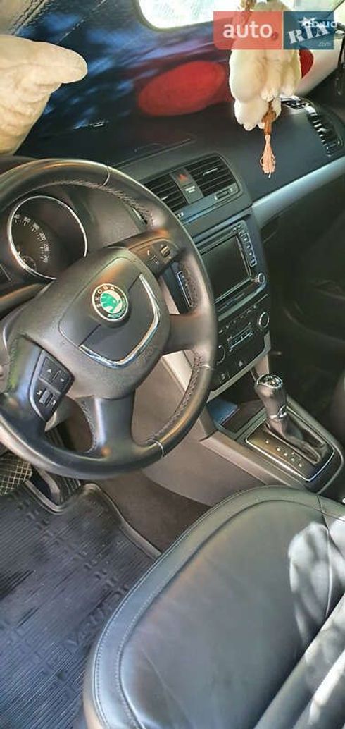 Skoda Yeti 2013 голубой - фото 2