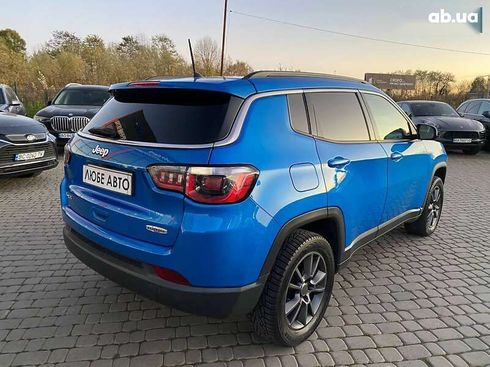 Jeep Compass 2017 - фото 8