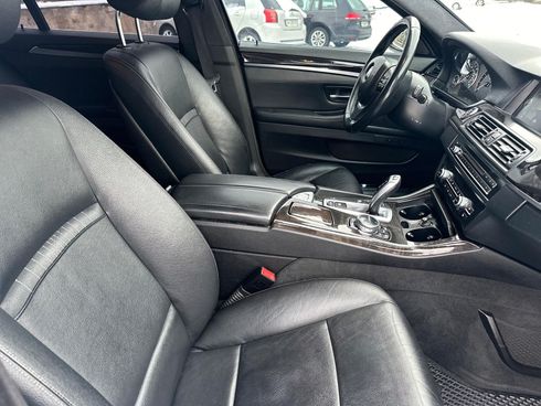 BMW 5 серия 2014 серый - фото 26