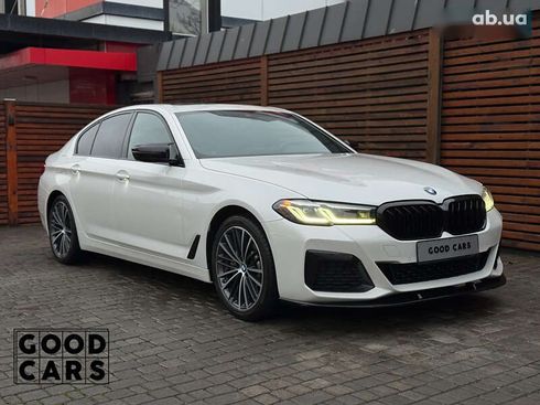 BMW 5 серия 2020 - фото 9