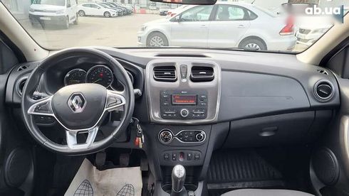 Renault Sandero Stepway 2019 - фото 15