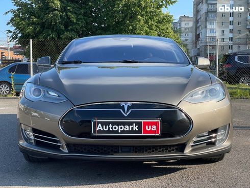 Tesla Model S 2016 коричневый - фото 2