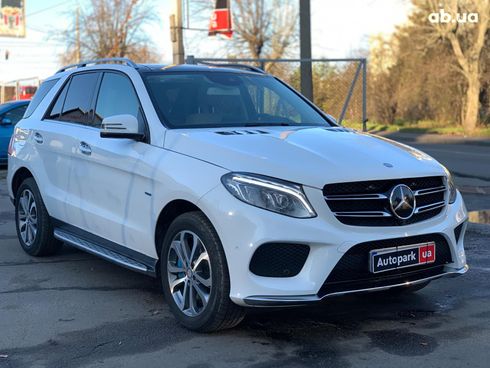 Mercedes-Benz GLE-Class 2016 белый - фото 31