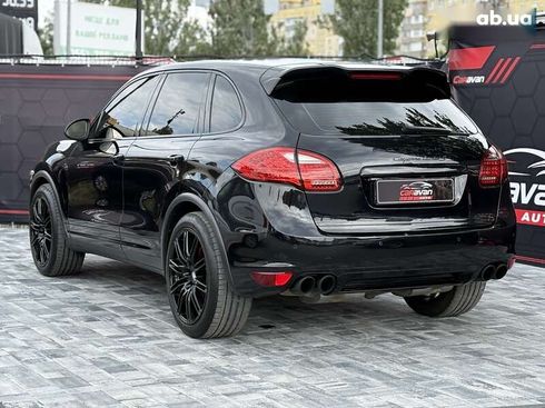 Porsche Cayenne 2012 - фото 14