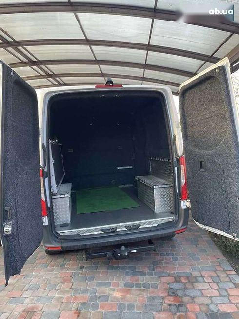 Mercedes-Benz Sprinter 2019 - фото 27