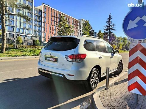 Nissan Pathfinder 2015 - фото 25