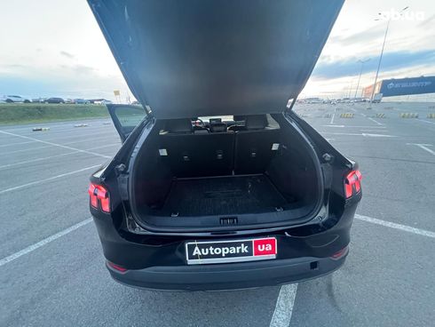 Ford Mustang Mach-E 2023 черный - фото 36