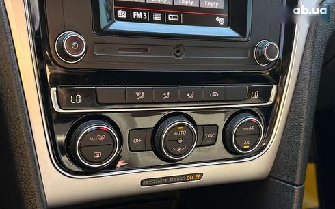 Volkswagen Passat 2016 - фото 18