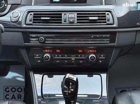 BMW 5 серия 2016 - фото 30
