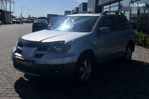 Mitsubishi Outlander 2004 - фото 3