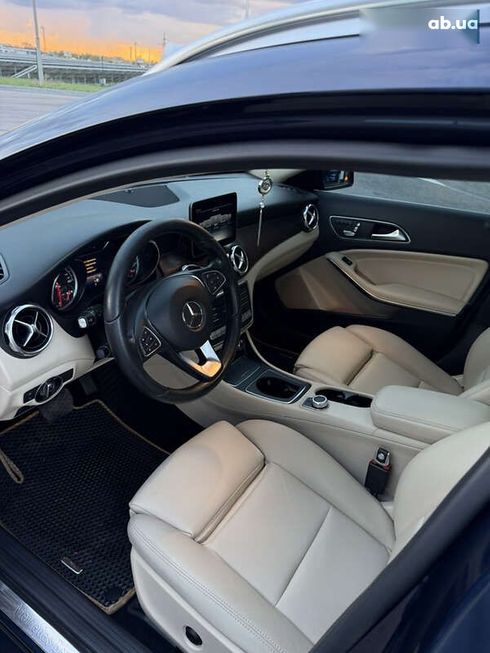 Mercedes-Benz GLA-Класс 2017 - фото 17