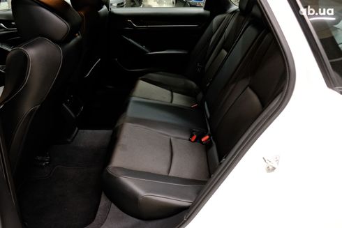 Honda Accord 2022 белый - фото 9