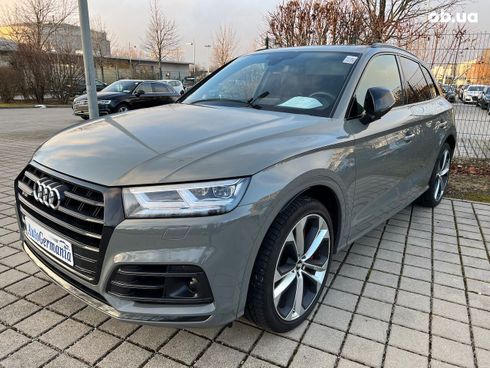 Audi SQ5 2021 - фото 24