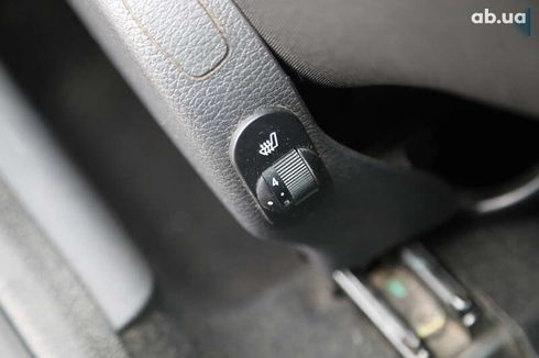 Renault Duster 2016 - фото 19