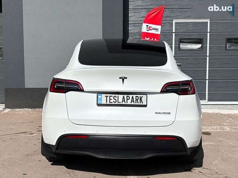Tesla Model Y 2021 - фото 9