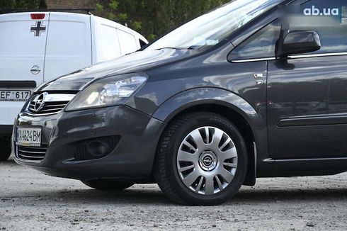 Opel Zafira 2010 - фото 6