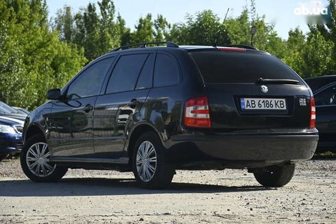 Skoda Fabia 2007 - фото 9