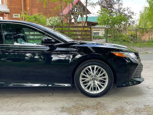 Toyota Camry 2017 черный - фото 7