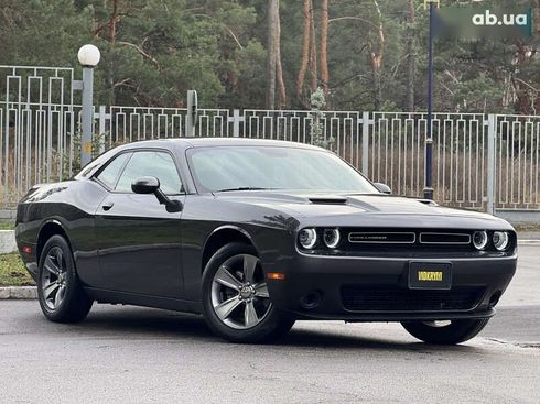 Dodge Challenger 2020 - фото 11