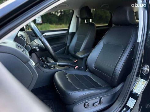 Volkswagen Passat 2013 - фото 12