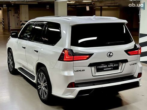 Lexus LX 2019 - фото 19