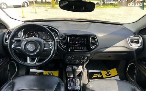 Jeep Compass 2020 - фото 12