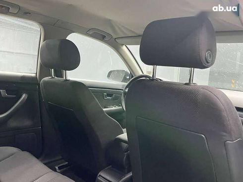 Audi A4 2004 - фото 13