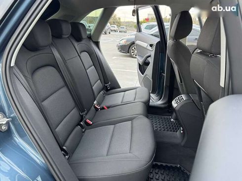 Audi Q3 2016 - фото 24