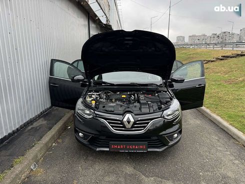 Renault Megane 2016 - фото 14