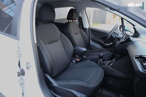 Peugeot 208 2019 - фото 11