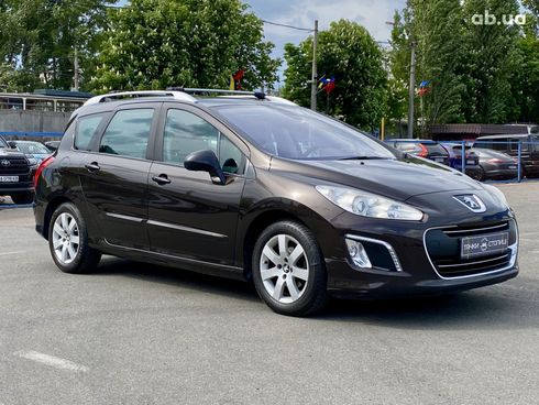 Peugeot 308 2012 коричневый - фото 3