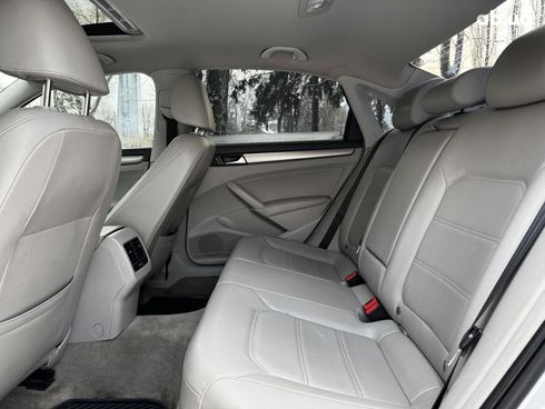 Volkswagen Passat 2013 серый - фото 23
