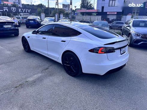 Tesla Model S 2021 - фото 10