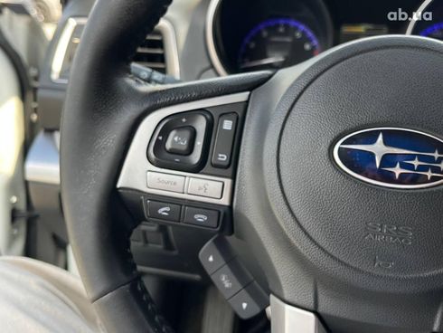 Subaru Legacy 2014 белый - фото 36