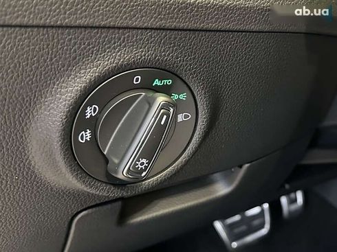 Skoda Superb 2021 - фото 29