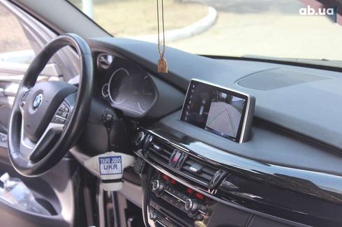 BMW X5 2018 - фото 27