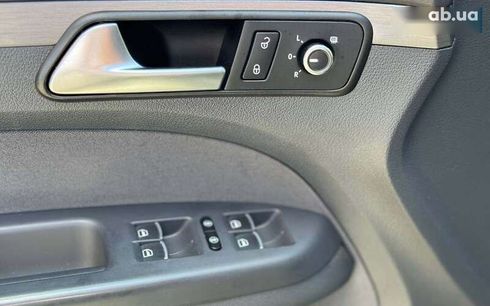 Volkswagen Touran 2013 - фото 7