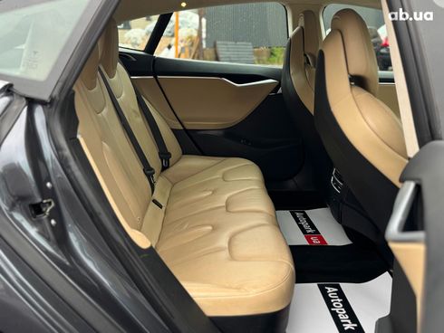 Tesla Model S 2017 серый - фото 64