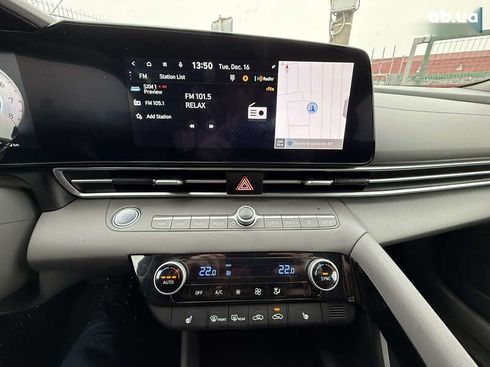 Hyundai Elantra 2023 - фото 19